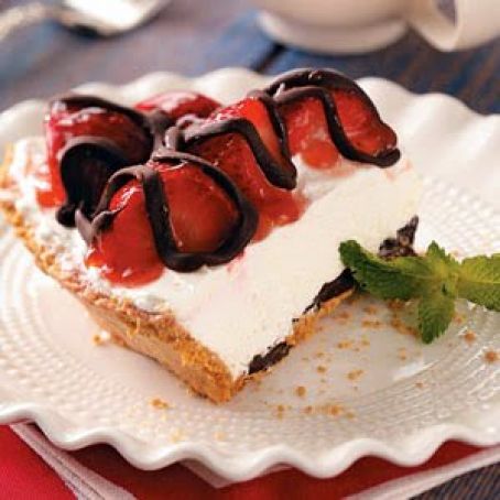 Strawberries & Cream Pie Recipe