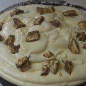 No Bake Snickers Pie