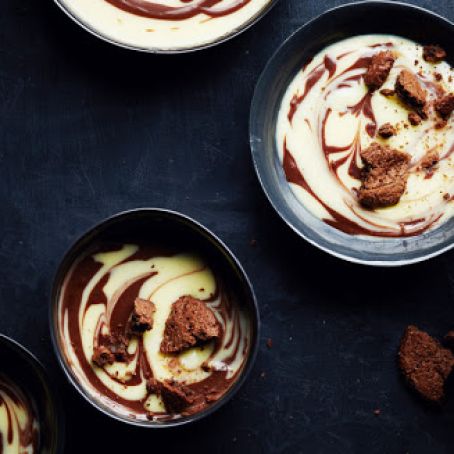 Marbled Mint-Chocolate Pudding