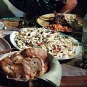 FETTUCCINI w/CRABMEAT, PEAS & CHILI