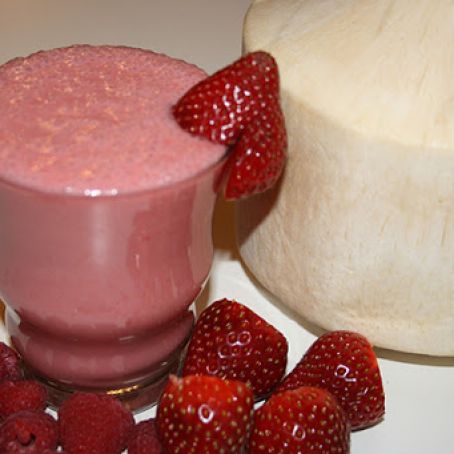 Reboot - Shake - Strawberry Coconut