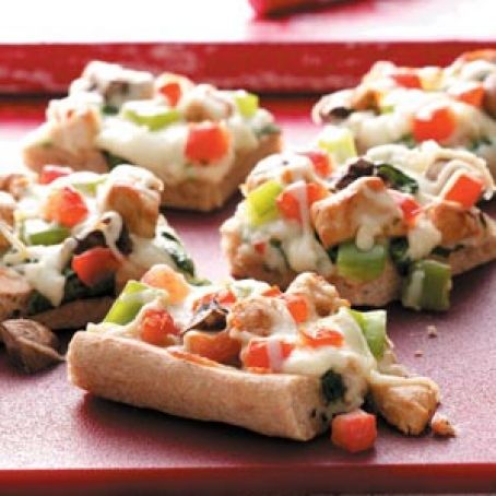 2010 Chicken Caesar Deluxe Pizza