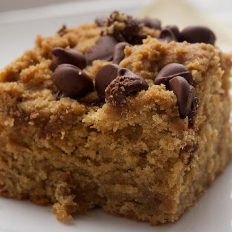 Peanut Butter Chocolate Chip Cake