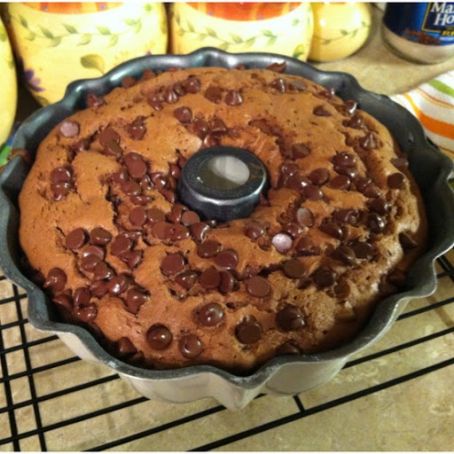 Chocolate Chip Pound Cake II