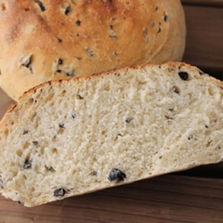 PAN GRIEGO CON ACEITUNAS Y TOCINO