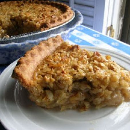 Old-Fashioned Oatmeal Pie