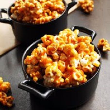 MOONSHINE CARAMEL CORN