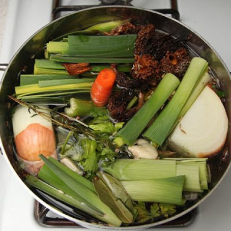 Hearty Vegetable Stock (Vegan)