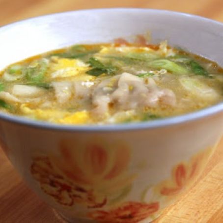 Mandu guk (Mandu Soup)