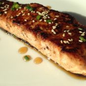 Sesame Ginger Salmon w/ Ginger Honey Glaze