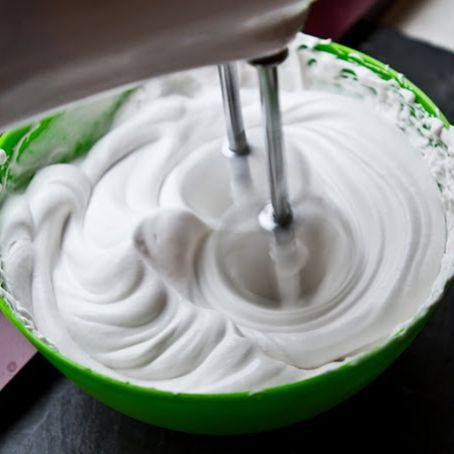 Coconut Whipped Cream-How to Make