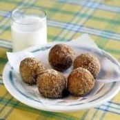 Warm Cinnamon Doughnut Holes