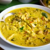 Chicken Mulligatawny & Coconut Rice & Salsa