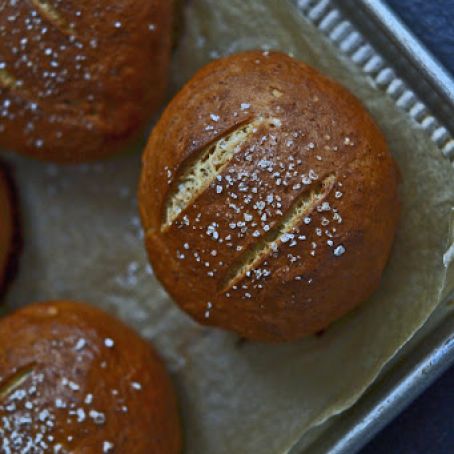 Pretzel Rolls