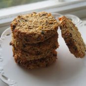 Chewy Cinnamon-Spiced Apricot Oatmeal Cookies