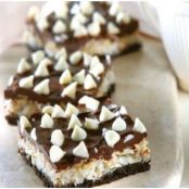 Chocolate Almond Macaroon Bars