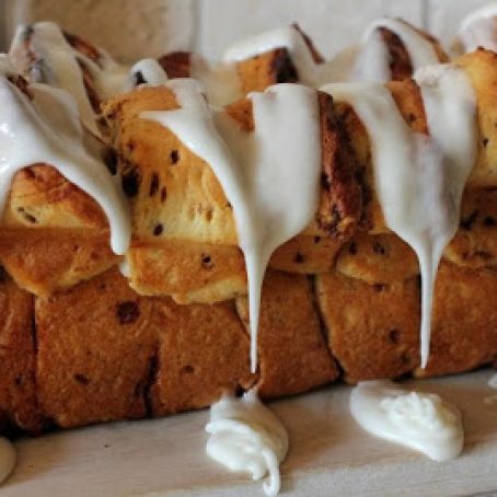 Magic Cinnamon Roll Bread