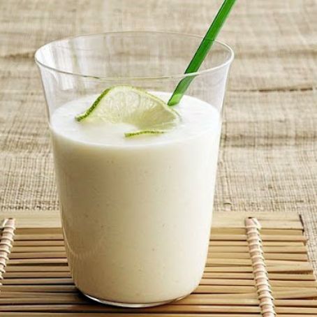 Cocktails (Coconut-Banana Colada)