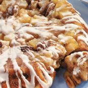 Cinnamon-Apple Coffee Cake