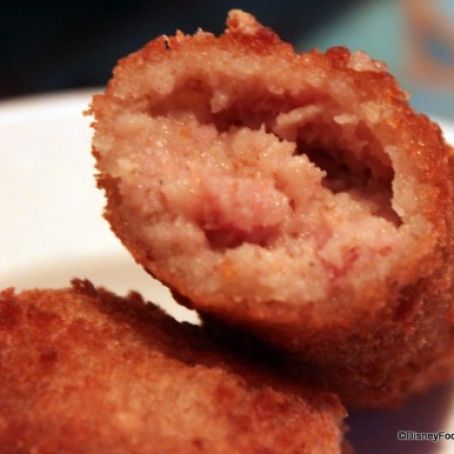 Ham Croquettes with Cheese Sauce
