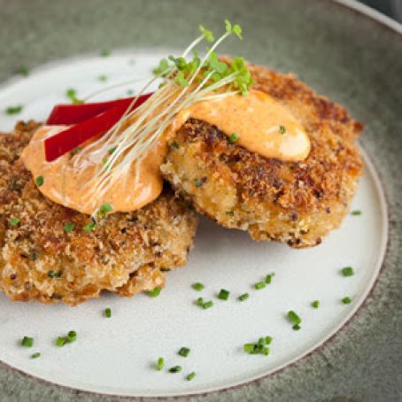 Crab Cakes with Roasted Pepper Mayonnaise
