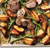 Roasted Pork with Apples & Potatoes (600 calories)