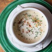 Kartoffelrahmsuppe (Spiced Potato Soup)