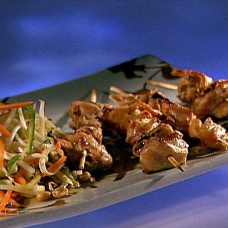 Meals (Green Papaya Salad and Lemongrass Chicken)