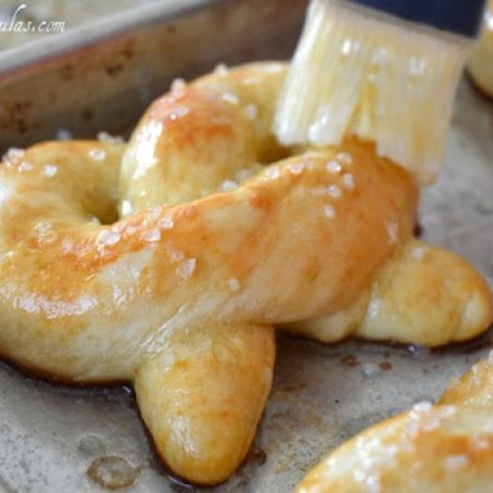 Hot Buttered Fluffy Pretzels