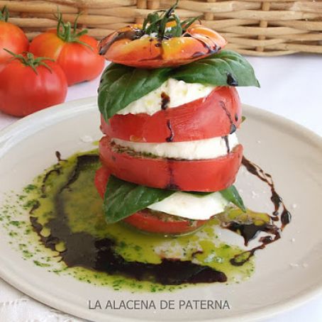 ENSALADA CAPRESE CON VINAGRETA DE MODENA