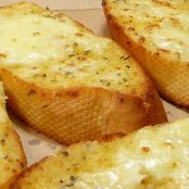 Cheesy Garlic Bread
