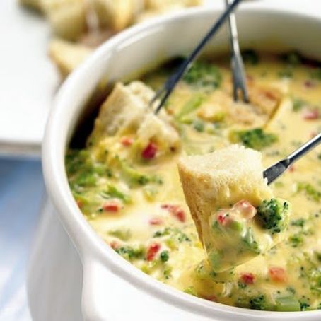 Beer Cheese Fondue with Broccoli
