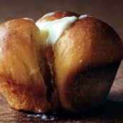 ORANGE PUMPKIN CLOVERLEAF ROLLS