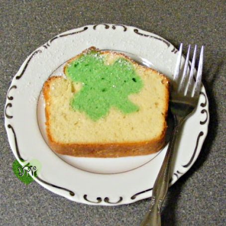 Shamrock Pound Cake (St. Patrick's Day)