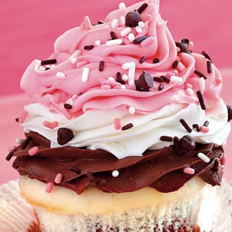 Neapolitan Cupcakes
