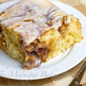 Cinnamon Roll Cake