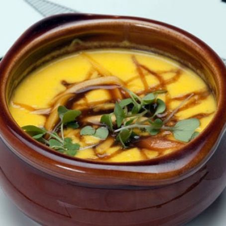 THAI CANTALOUPE SOUP w/COCONUT & GINGER
