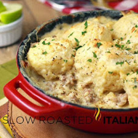 Sausage Gravy & Biscuit Skillet