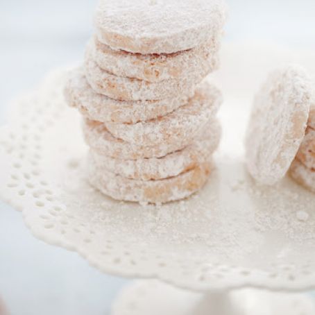 Pecan, Vanilla Bean, and Rum Shortbread Cookies