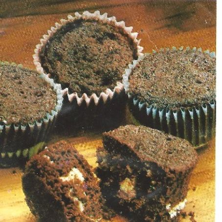 Chocolate Chip Filled Cupcakes