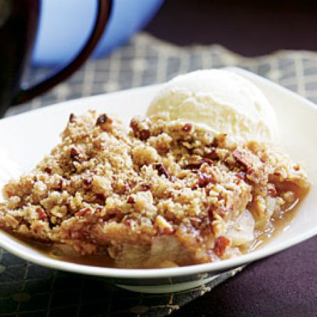 Apple Crisp with Pecans & Orange