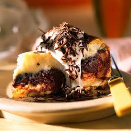 Warm Fudge-Filled Cheesecake