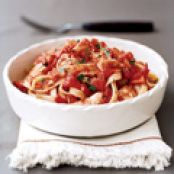 Fettuccine with Turkey Bolognese Sauce