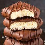 4 Ingredient Paleo Vegan Chocolate Coconut Crack Bars (Keto, Sugar Free, No Bake)