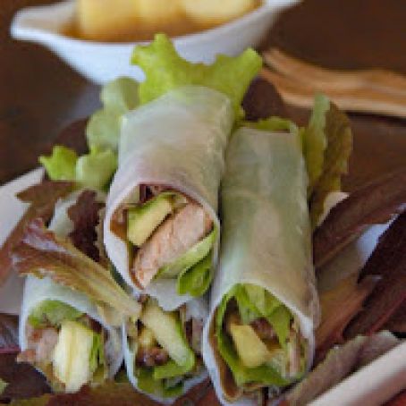 Pineapple salad / springrolls