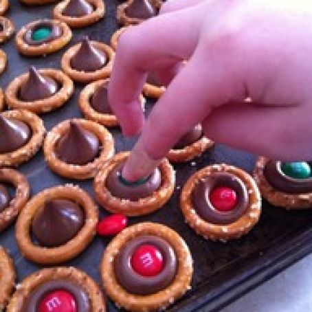 Reindeer Noses (Pinterest)