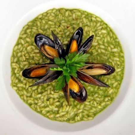Mussel Risotto with Parsley Puree
