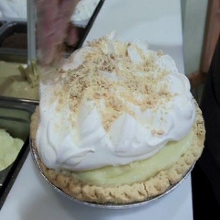 PEANUT BUTTER CREAM PIE Miller Haus B&B Country Cookin'