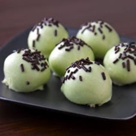 Cool Mint Oreo Cookie Balls