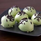 Cool Mint Oreo Cookie Balls